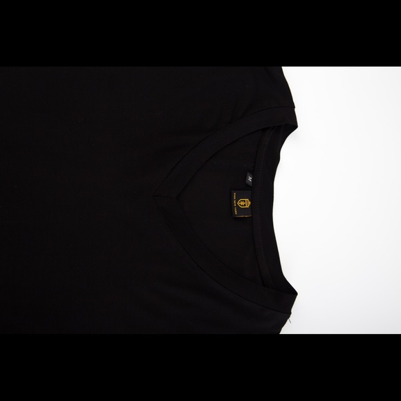 KING NEW YORK, V-NECK T-SHIRT, BLACK - Picture 2 of 14